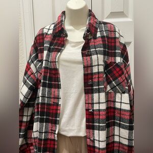 Plaid Button-Up Shirt Jacket - Red wine and Black

Very pretty
Gently used
EUC